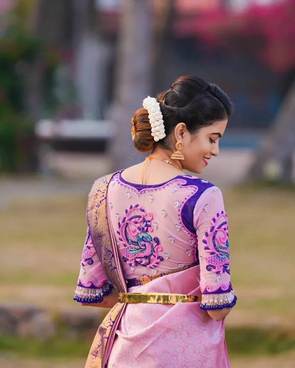 Pink_Embellished_Banarasi_Jacquard_Saree_(Pink)